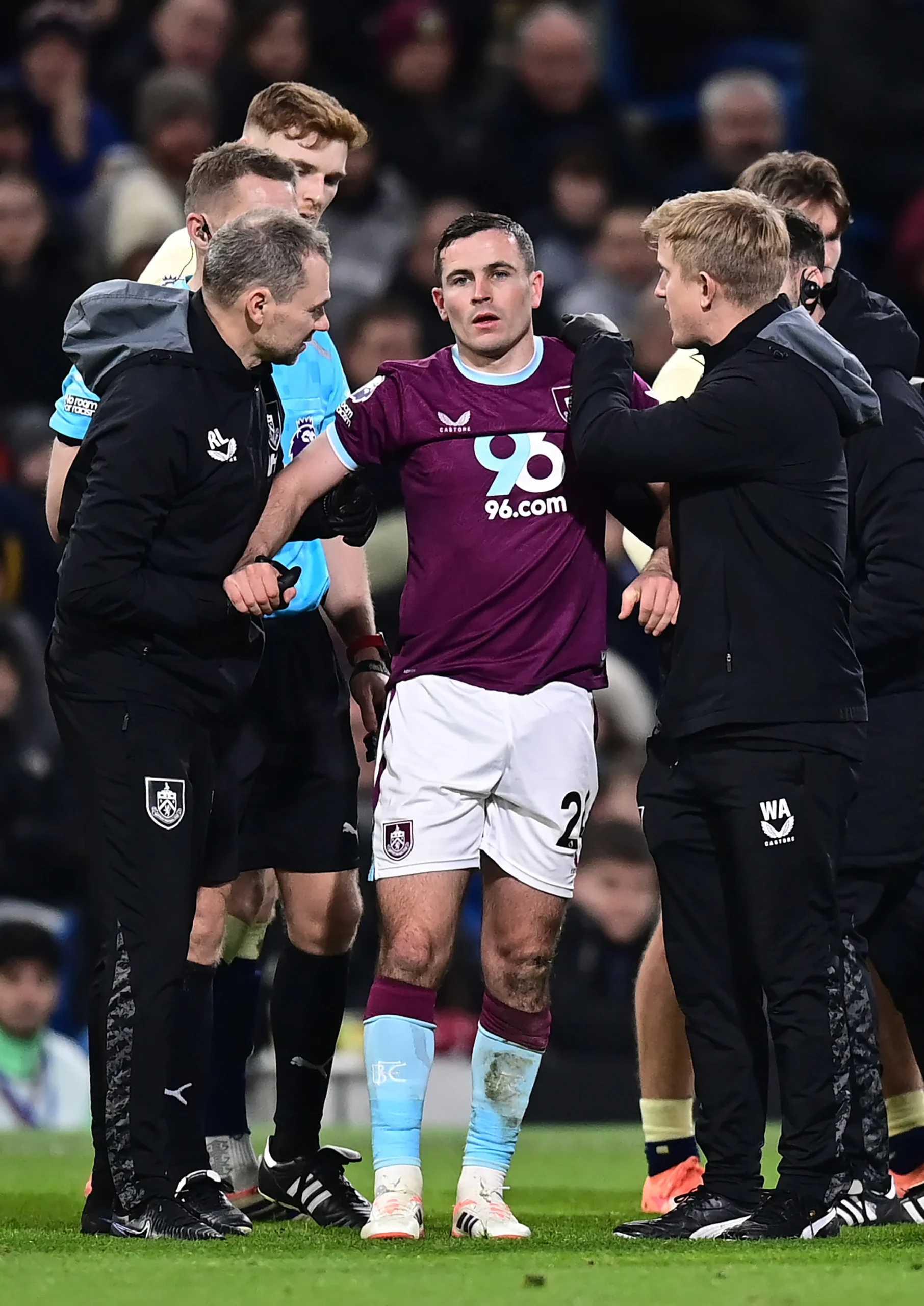 Josh Cullen ACL: Pemulihan Panjang, Kini Kembali Bersaing di Burnley