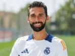 Kontroversi Alvaro Arbeloa: Penolakan Ruang Ganti atas Penggunaan Pemain Akademi di Real Madrid