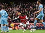 Manchester City Kalahkan Arsenal 2-1, Namun Kasus Finansial Membayangi Peluang Gelar