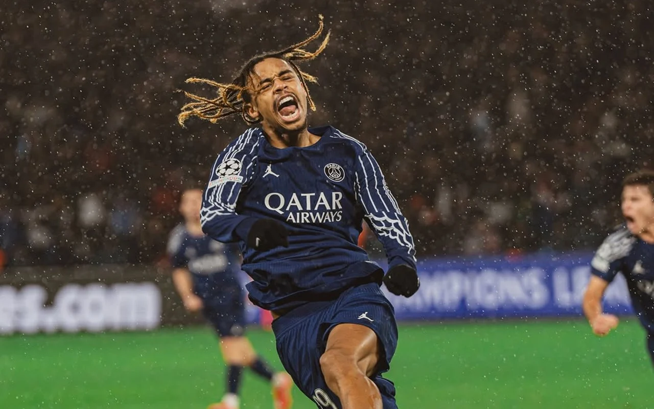 Manchester United Transfer Siapkan £87 Juta Beli Bintang Muda, Salip Liverpool