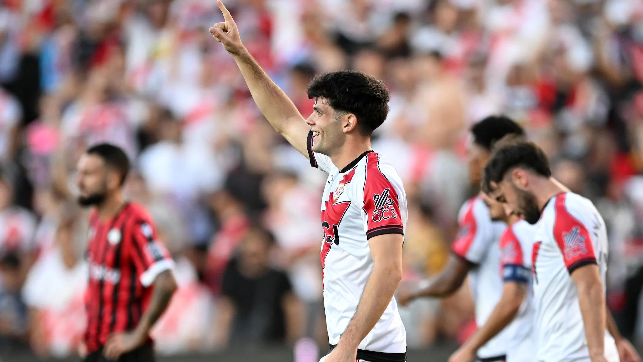 Profil Pemain Kunci Rayo Vallecano vs Strasbourg di UEFA Conference League: Siapa yang Bakal Menentukan Laga?