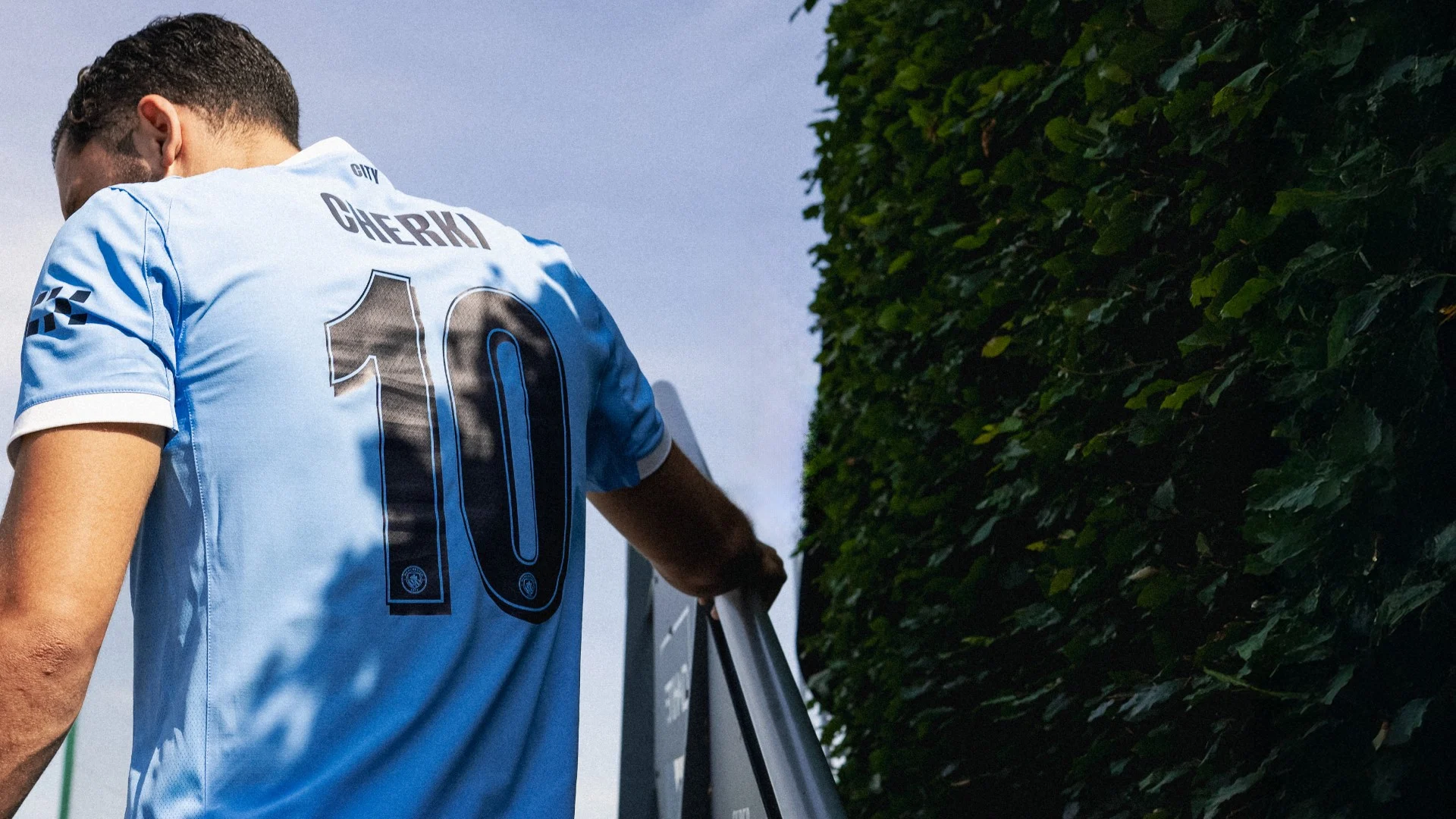 Rayan Cherki Bikin Gempar: Guardiola Puji Dampak Besar Pemain Muda di Manchester City