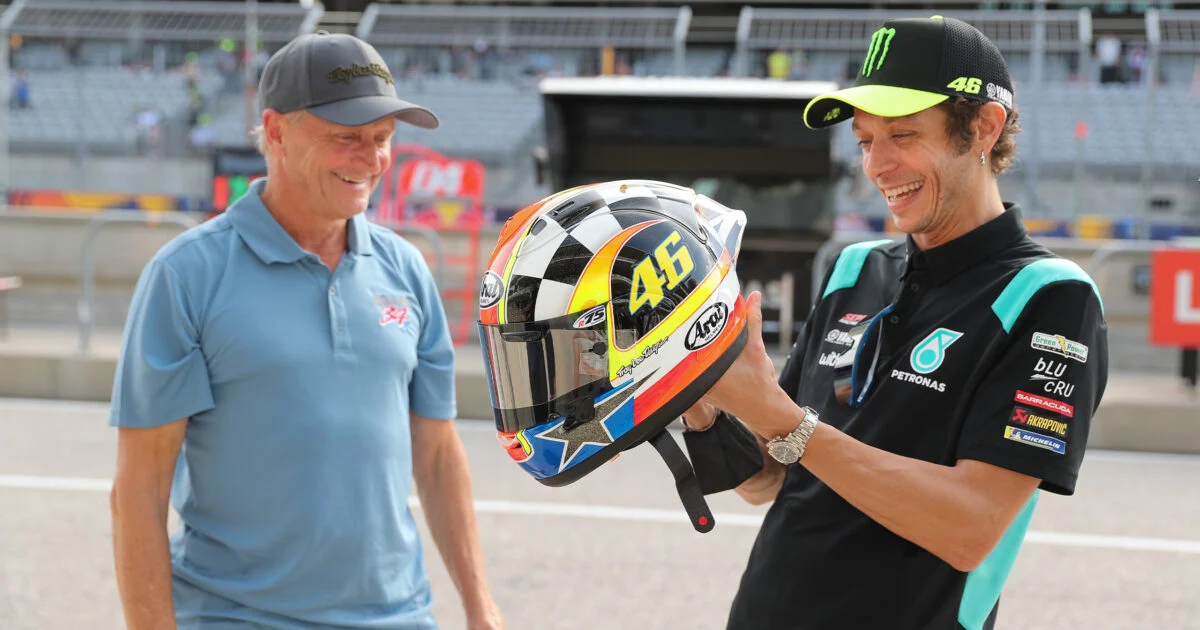 Talenta Valentino Rossi Terbukti Sejak Usia Dini, Dikenang Legenda MotoGP Kevin Schwantz