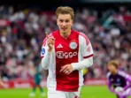 Ajax Berusaha Mempertahankan Mika Godts Sampai Tahun Depan Ajax Berusaha Mempertahankan Mika Godts Sampai Tahun Depan