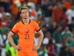 Barcelona Tidak Ambil Langkah untuk Menggantikan Frenkie de Jong Barcelona Tidak Ambil Langkah untuk Menggantikan Frenkie de Jong
