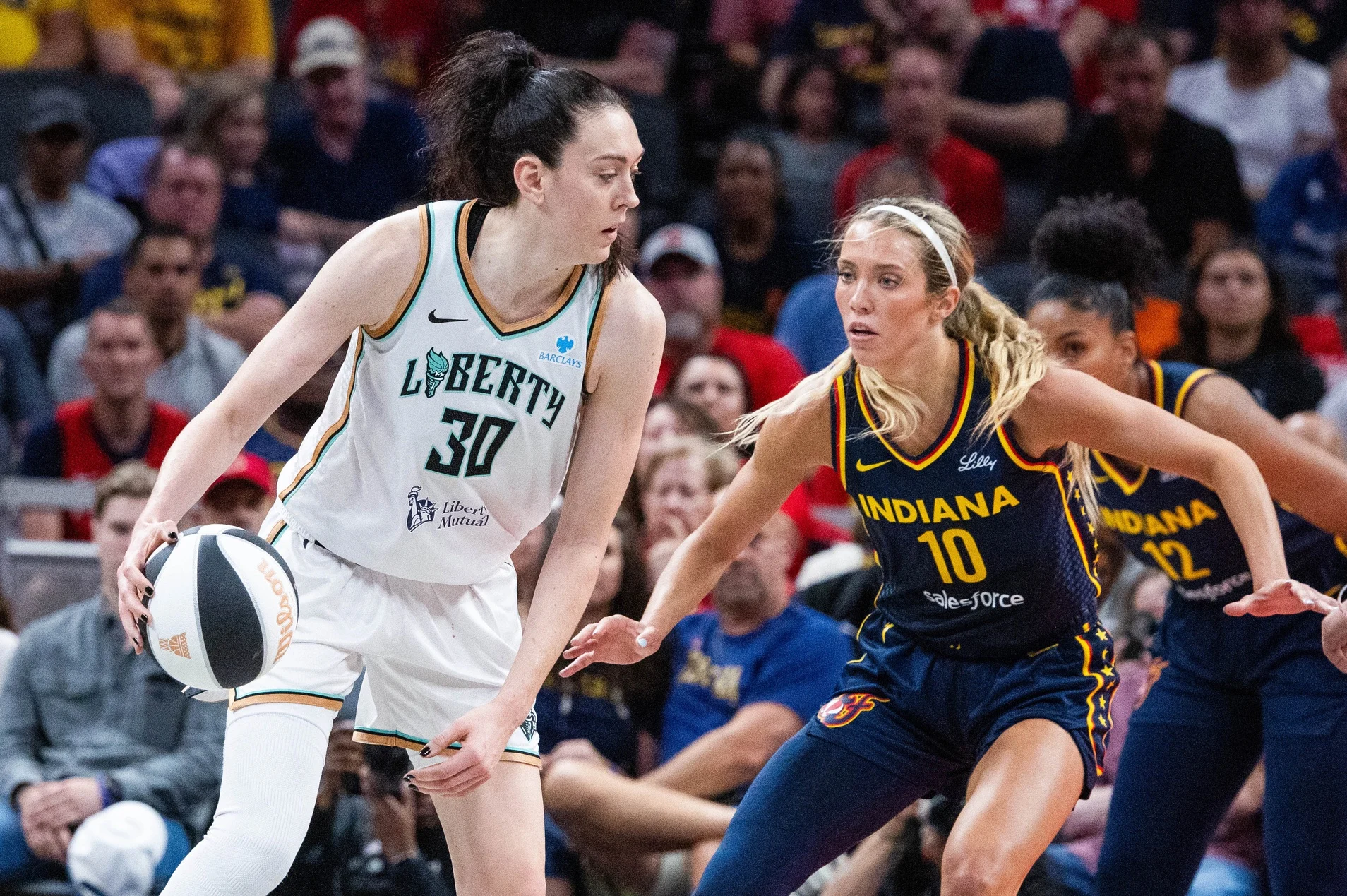 Breanna Stewart Mengakui Kehebatan Indiana Fever Setelah Kekalahan Breanna Stewart Mengakui Kehebatan Indiana Fever Setelah Kekalahan
