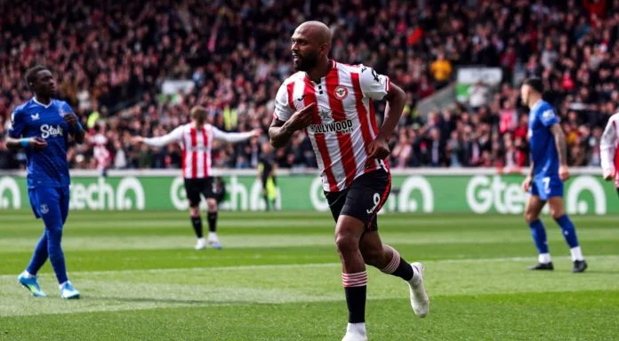 Brentford Cetak Rekor Klub dengan Transfer Mamadou Sangare Seharga £39 Juta Brentford Cetak Rekor Klub dengan Transfer Mamadou Sangare Seharga £39 Juta