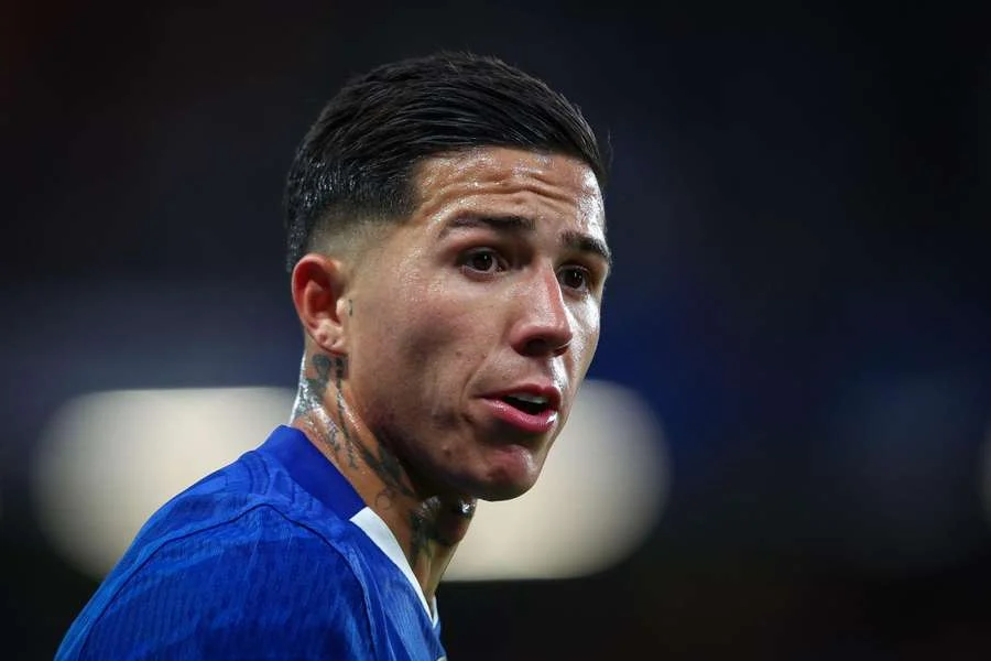 Chelsea Berikan Batasan Waktu untuk Menyelesaikan Transisi Enzo Fernandez Chelsea Berikan Batasan Waktu untuk Menyelesaikan Transisi Enzo Fernandez