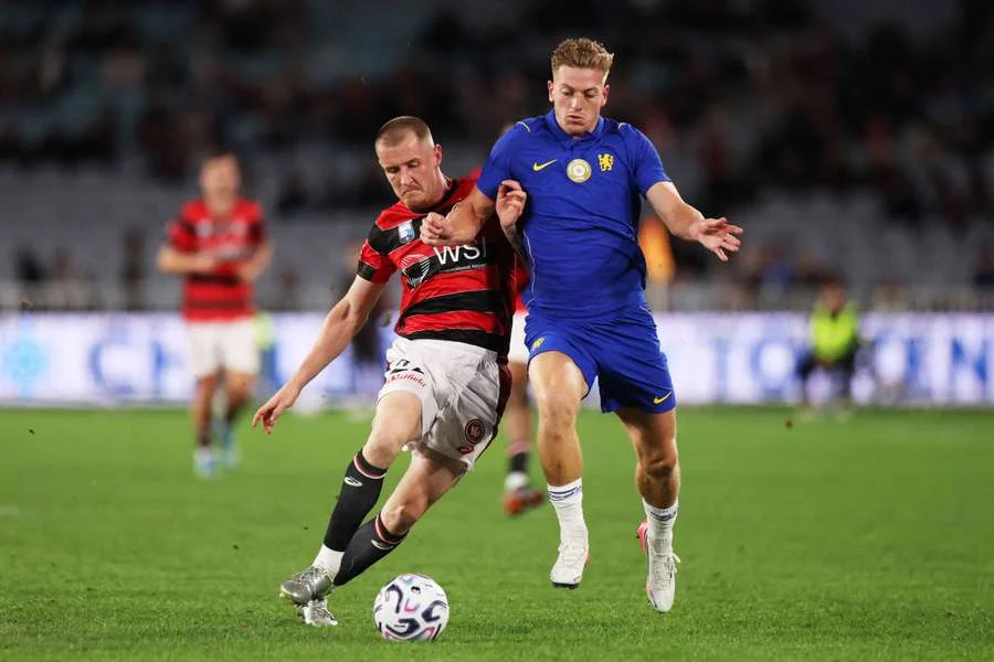 Chelsea Tetapkan Harga £50 Juta untuk Liam Delap, Everton dan Forest Menyapu