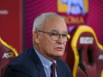 Claudio Ranieri Tegaskan Tidak Pernah Menyesal Tolak Tawaran Timnas Italia demi AS Roma Claudio Ranieri Tegaskan Tidak Pernah Menyesal Tolak Tawaran Timnas Italia demi AS Roma