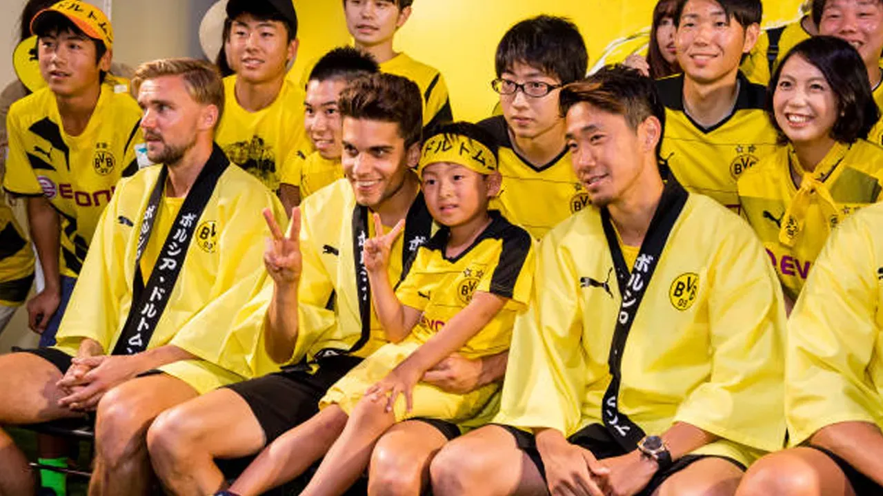 Dortmund Mengakhiri Tur Pra-Musim di Jepang dengan Kemenangan 1-0 atas FC Tokyo Dortmund Mengakhiri Tur Pra-Musim di Jepang dengan Kemenangan 1-0 atas FC Tokyo