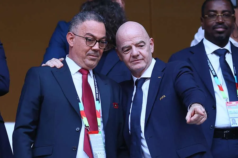 FIFA Krisis: Pengurus Sepak Bola Afrika Mendukung Infantino FIFA Krisis: Pengurus Sepak Bola Afrika Mendukung Infantino