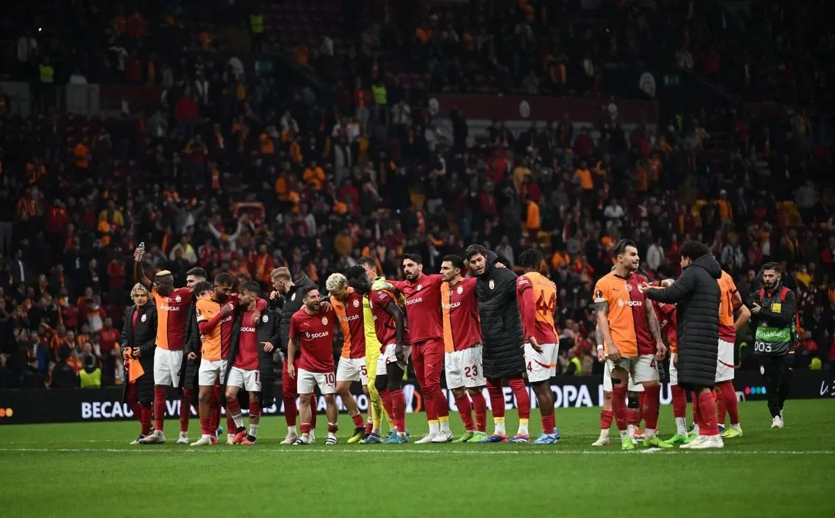 Galatasaray Siap Menghadapi Ujian Pertama di Musim Super Lig 2026-27 Galatasaray Siap Menghadapi Ujian Pertama di Musim Super Lig 2026-27