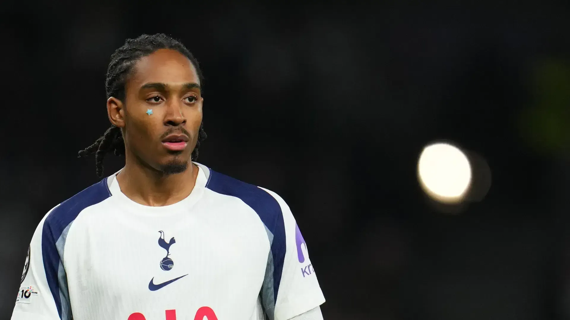 Inter Milan Tawar Djed Spence dengan Harga 30 Juta Euro, Tottenham Hotspur Minta Lebih