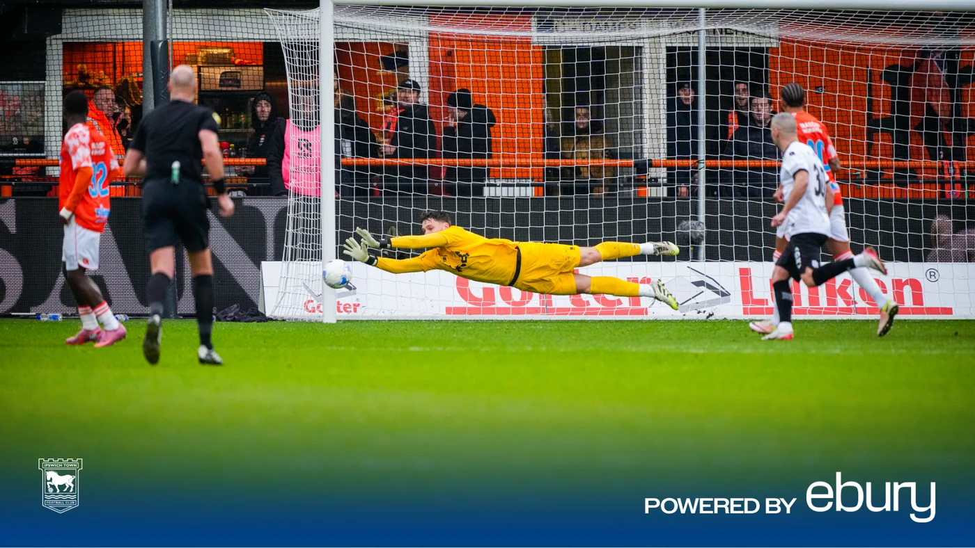 Kayne van Oevelen Dipertimbangkan Ipswich Town untuk Dijual Pinjaman Kayne van Oevelen Dipertimbangkan Ipswich Town untuk Dijual Pinjaman