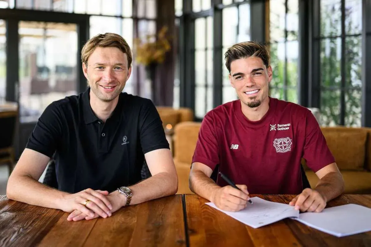 Napoli Melepas Gutierrez ke Bayer Leverkusen dengan Nilai Transfer €30 Juta Napoli Melepas Gutierrez ke Bayer Leverkusen dengan Nilai Transfer €30 Juta