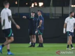 Pelatih Muda Australia Beraksi di Dunia Sepak Bola Pelatih Muda Australia Beraksi di Dunia Sepak Bola