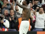 Risiko Besar: Pindahnya Vini Jr ke Arsenal Bisa Menghancurkan Keseimbangan Tim Risiko Besar: Pindahnya Vini Jr ke Arsenal Bisa Menghancurkan Keseimbangan Tim