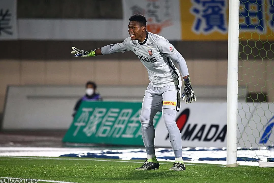 Transfer Zion Suzuki ke Juventus di Ujung Tanduk, Peluang Vicario Meningkat